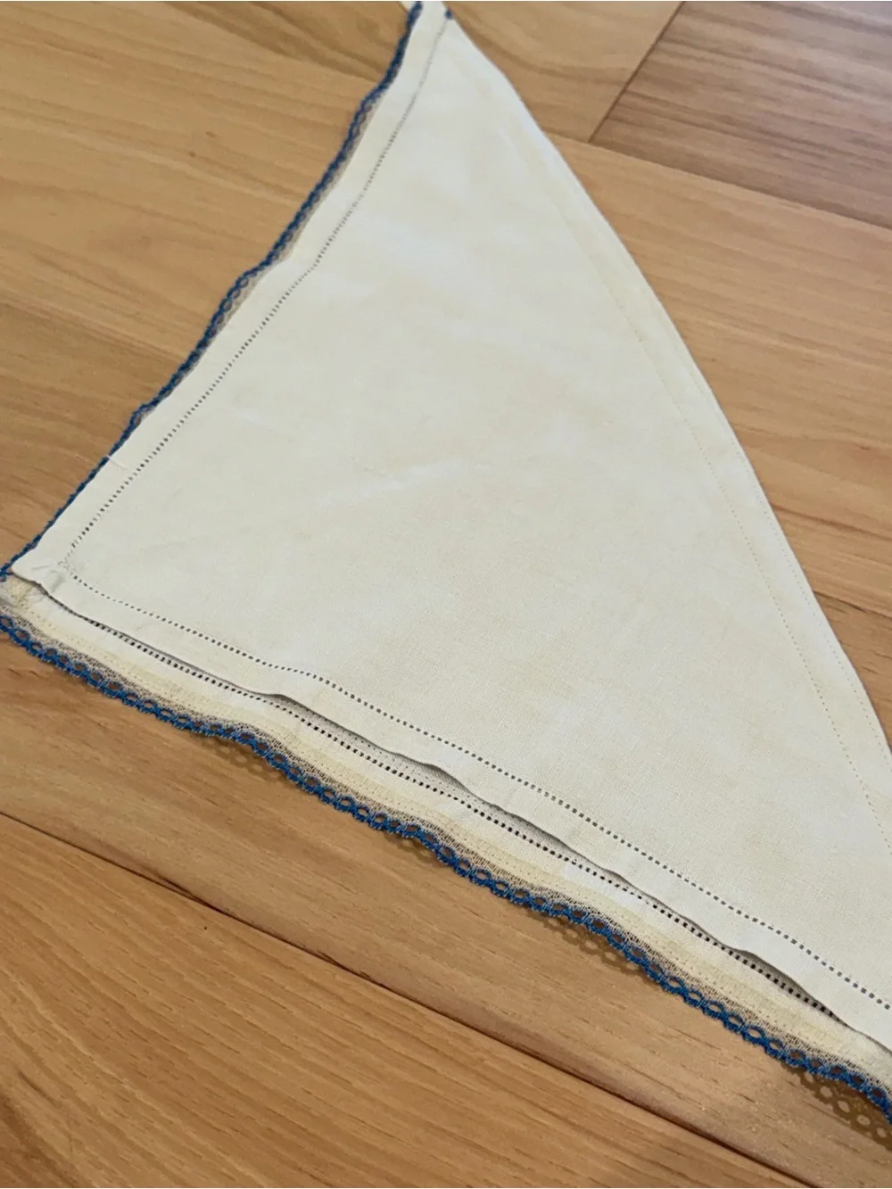 Blondie by the sea charming bandana